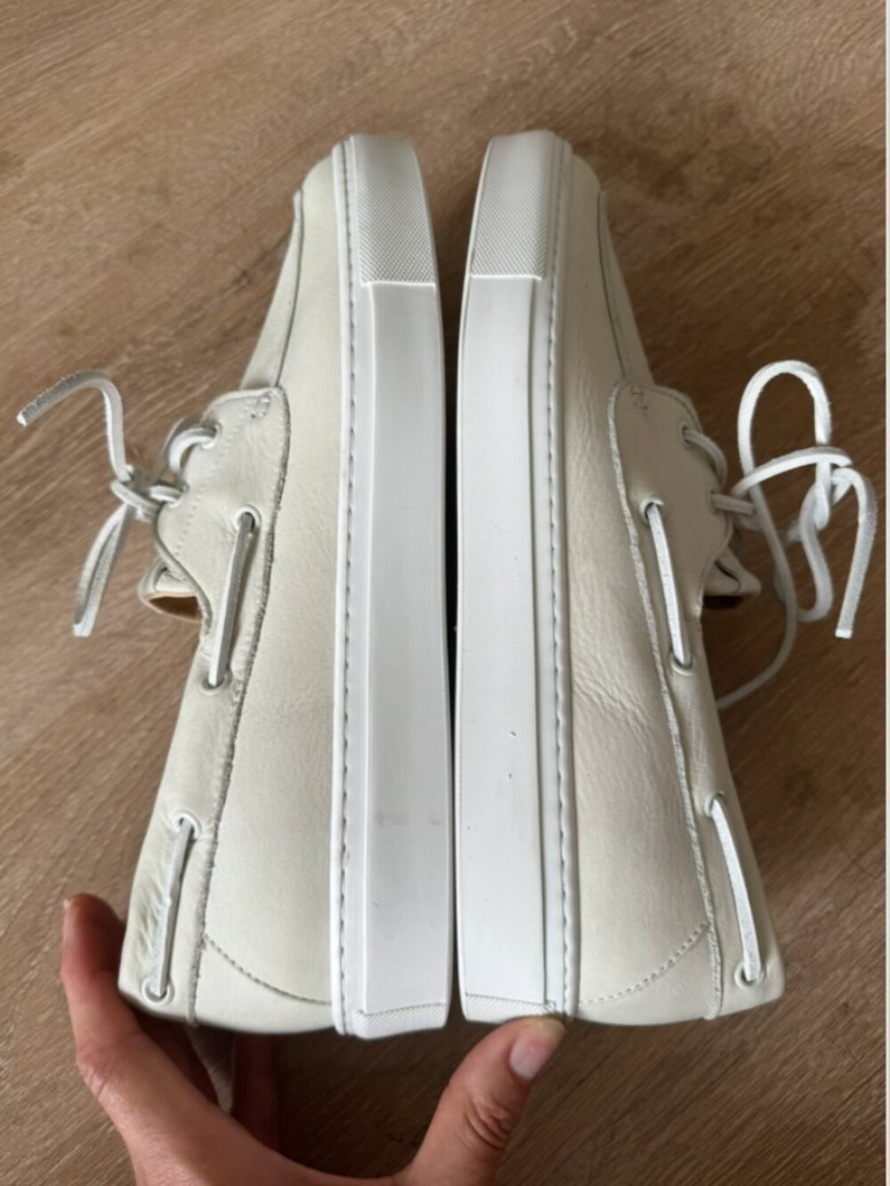 BRAND NEW KOIO Ivory Leather Boat Shoes in Size 10 - Picture 5 of 10